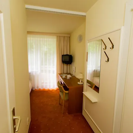 Geovita Krynica-zdroj Resort 3*
