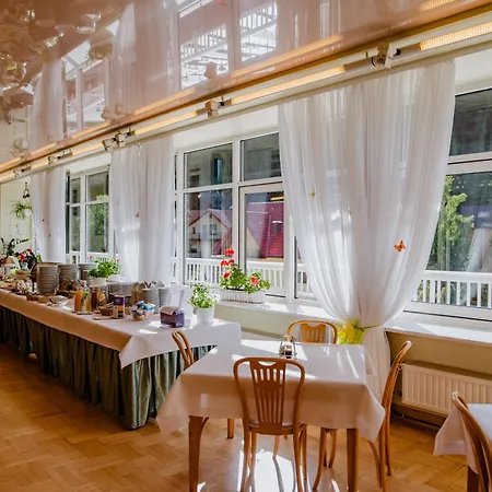 Geovita Krynica-zdroj Rezort 3*